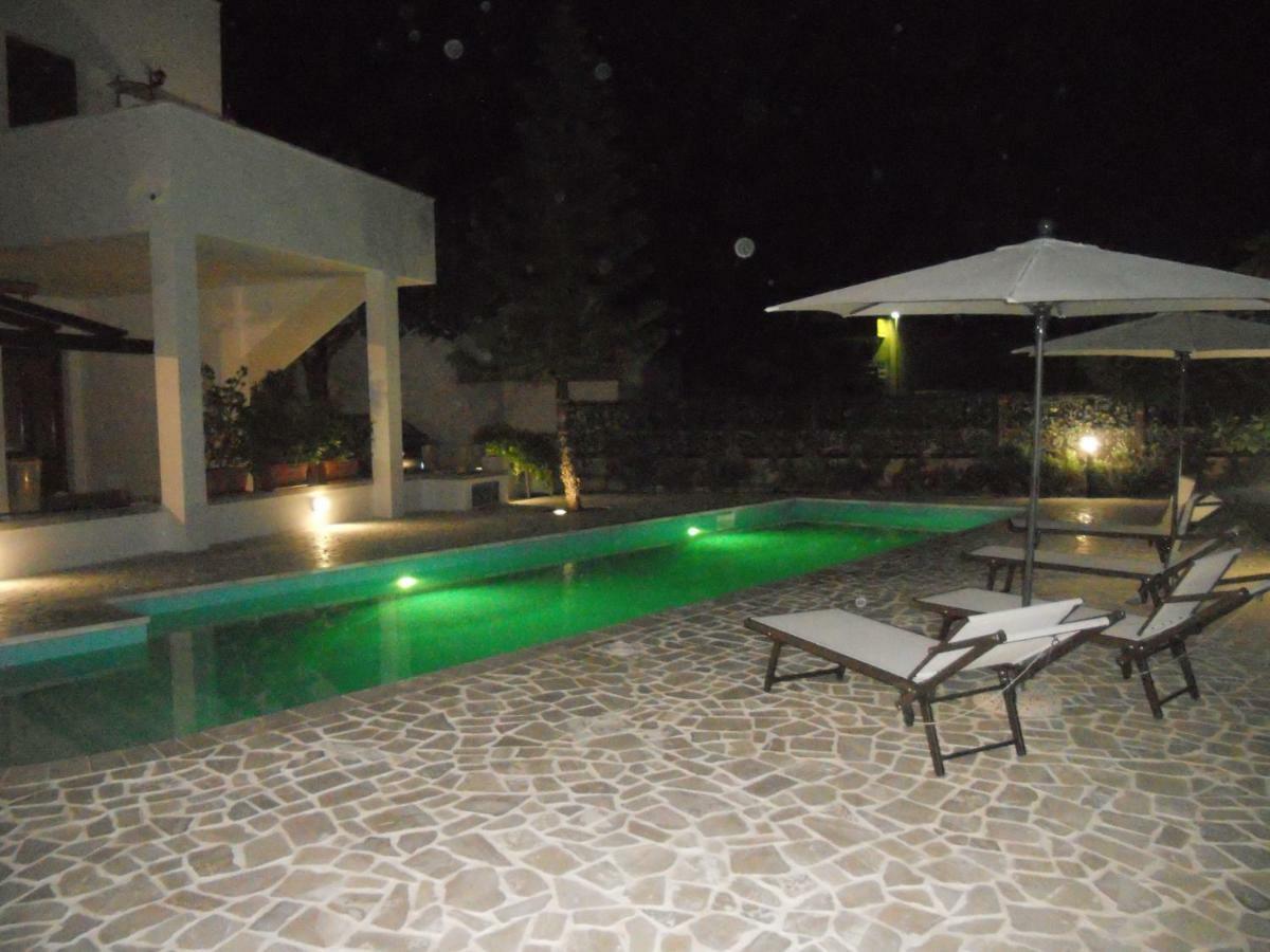 Casa Vacanza Augusto 乌瓜诺拉基耶萨 外观 照片